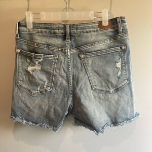 Judy Blue Denim Distressed Jean Shorts Size L